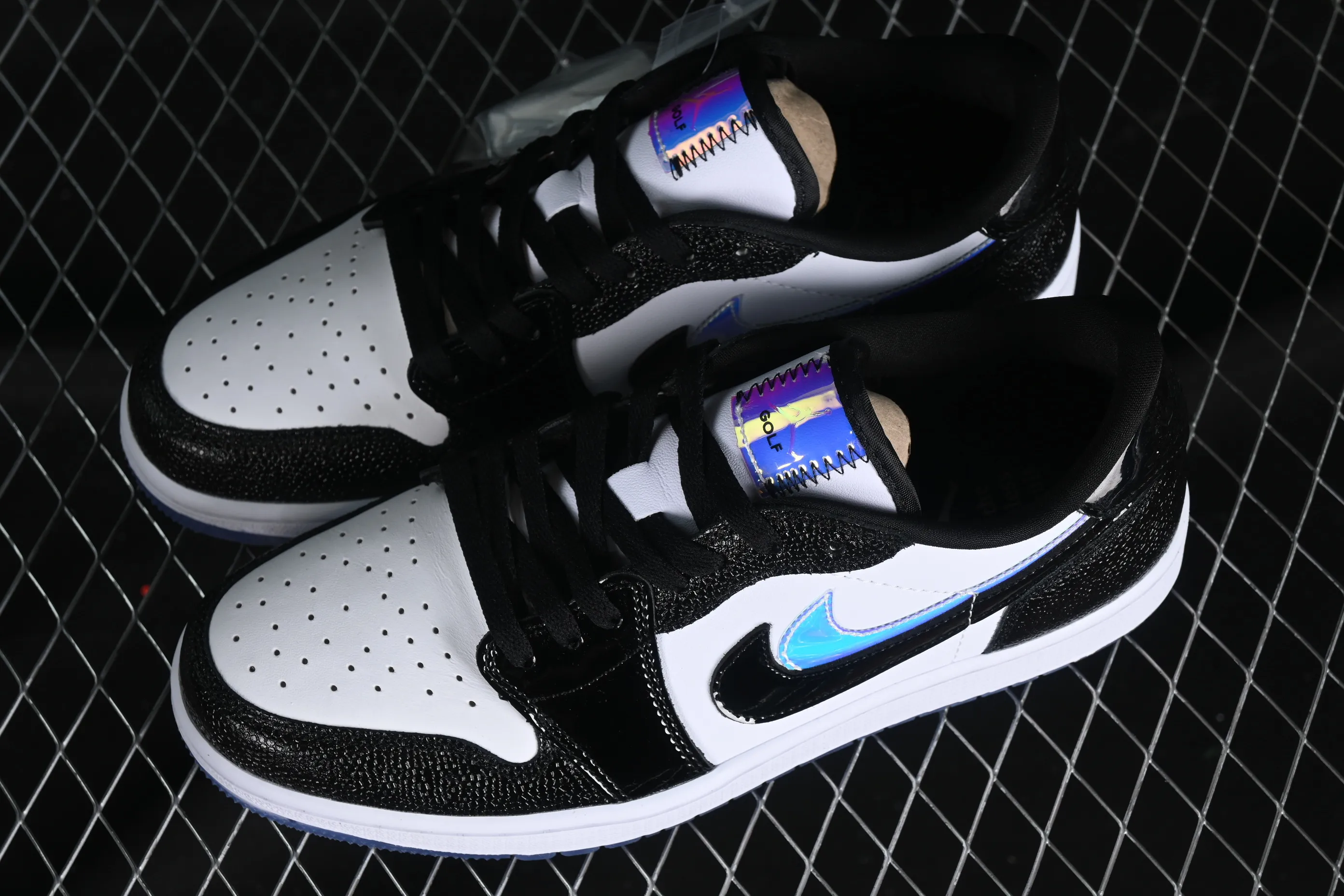 All categories Air Jordan Jordan series basketball shoes Air Jordan 1 Low Z version Air Jordan 1 Low Golf AJ1 Joe 1 new golf version laser patent leather black double hook FZ4159-100